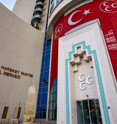 MHP'den Babalar Günü mesajı