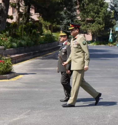 Genelkurmay Başkanı Orgeneral Bayraktaroğlu, Pakistan Savunma Kuvvetleri Komutanı Munir ile görüştü