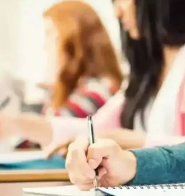 En pahalı özel üniversite hangisi, tıp ve hukuk fiyatları kaç TL oldu?