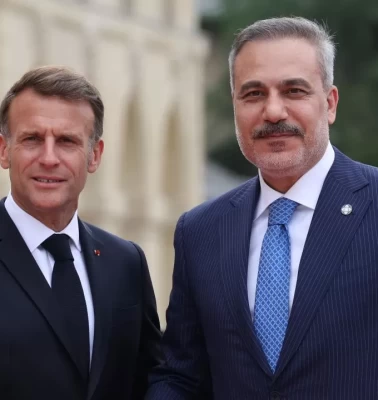 Bakan Hakan Fidan, Paris'teki Ukrayna Zirvesi'ne katıldı