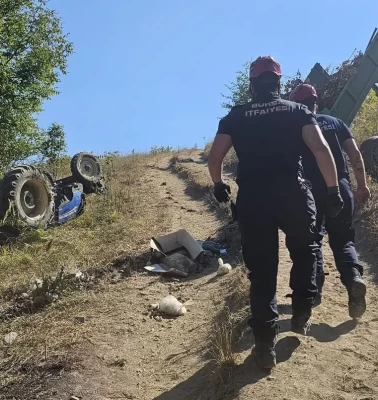 15 yaşındaki sürücü traktörün altında kaldı