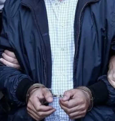 Hakkari'de 2 şüphelinin midesinden yüzlerce gram eroin çıktı