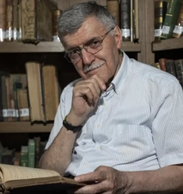 Milli Gazete yazarı Ali Haydar Haksal hayatını kaybetti