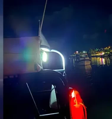 Beykoz Riva açıklarında tekne arızası! 3 kişi kurtarıldı
