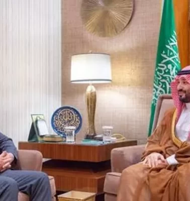 İran ve Suudi Arabistan arasında Hürmüz Boğazı trafiği!