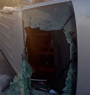Malatya'da otomobil ile minibüs çarpıştı