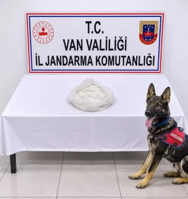 Van’da yolcu çantasından uyuşturucu çıktı
