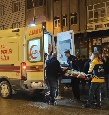 Muş'ta otomobil ile motosiklet çarpıştı