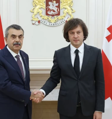Bakan Tekin, Gürcistan Başbakanı Kobakhidze ile görüştü!