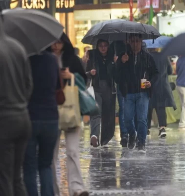 Meteoroloji'den 3 il için şiddetli yağış alarmı