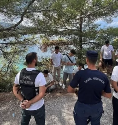 Marmaris'te düzensiz göçmen operasyonu: 18 kişi yakalandı