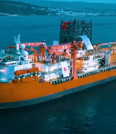 Bakan Bayraktar: 'Türkiye, dünyanın en büyük 4'üncü enerji filosuna sahip'