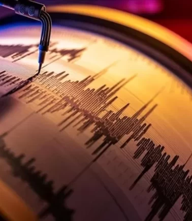 Van’da deprem korkuttu! AFAD’dan son dakika açıklaması