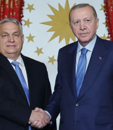 Cumhurbaşkanı Erdoğan, Macaristan Başbakanı Orban'ı resmi törenle karşıladı