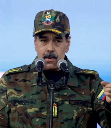 Venezuela'da 5 bin asker orduya katıldı