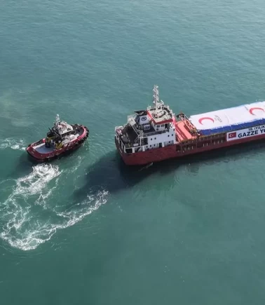 Kızılay'ın 19. Gazze ''İyilik Gemisi'' dualarla yola çıktı