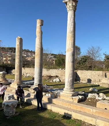 Amasra’nın binlerce yıllık mirası ortaya çıkıyor: 7 Roma sütunu yeniden ayağa kaldırılıyor