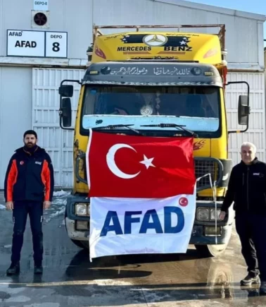 Türkiye'den Suriye'ye şefkat eli