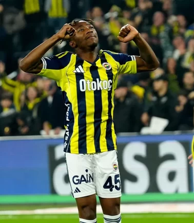 Nene, Göztepe karşısında sahne aldı