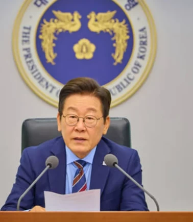 Güney Kore Devlet Başkanı Lee Jae-myung, Çin'i ziyaret ediyor