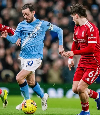 Manchester City, Anfield’da geriden gelip kazandı