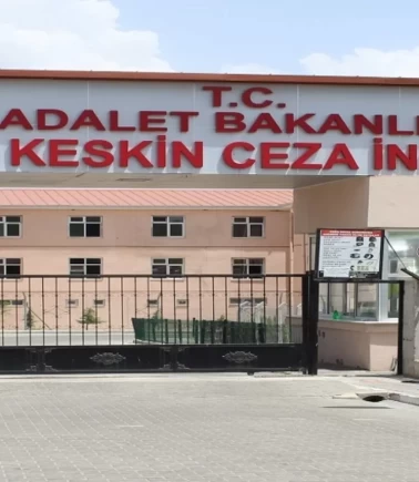 İç çamaşırına emdirilmiş yasaklı madde sevkiyatı engellendi!