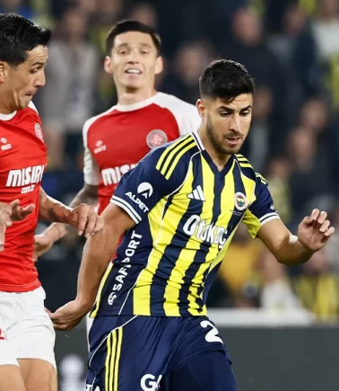 F. Karagümrük-Fenerbahçe maçının ilk 11'leri belli oldu