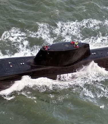 Nükleer üsse sızma girişimi! Faslane’de casus alarmı