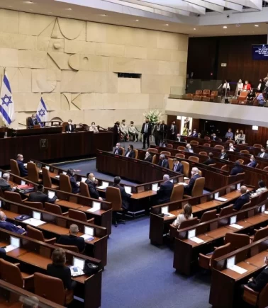 İsrail, Filistinli esirleri hedef alacak idam cezası yasasını onayladı