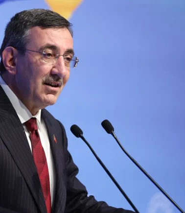 Cevdet Yılmaz’dan bayram mesajı: Türkiye, ateş çemberinde istikrarın kalesidir