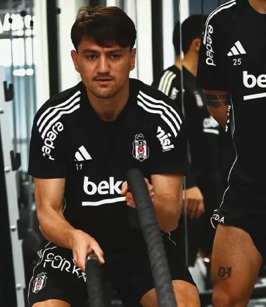 Beşiktaş’ta derbi mesaisi