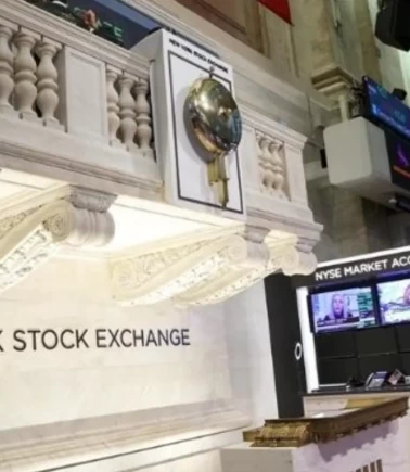 New York borsası haftayı düşüşle kapattı