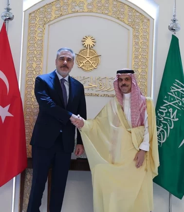 Bakan Fidan Suudi Arabistanlı mevkidaşı ile görüştü