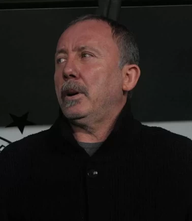 Sergen Yalçın, derbide kadroyu bozmadı!