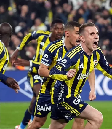 Kerem Aktürkoğlu 13. golüne ulaştı, Fenerbahçe takıldı!