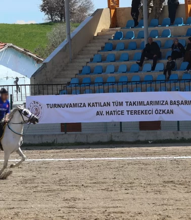 Cirit müsabakasında korkunç kaza!