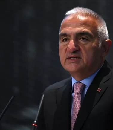 Bakan Ersoy, Kilis'te restore edilen 3 caminin açılışını gerçekleştirdi