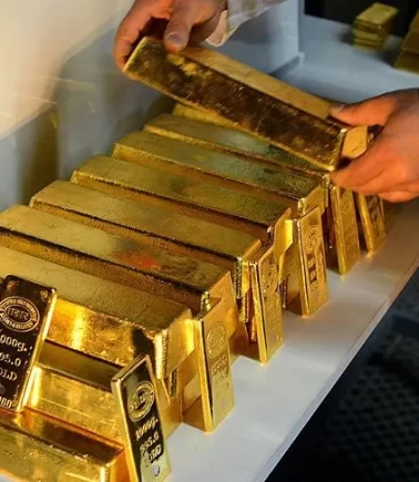Altının kilogram fiyatı 6 milyon 740 bin liraya geriledi