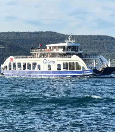 Ulaşıma fırtına engeli! Bozcaada ve Gökçeada hatlarında seferler iptal edildi