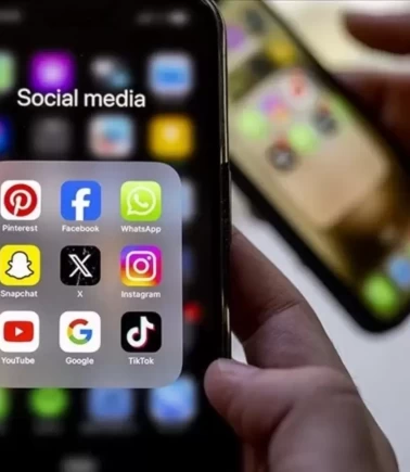 Yunanistan'dan 15 yaş altı çocuklara sosyal medya yasağı