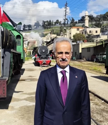 Bakan Uraloğlu Hicaz Demiryolu’nda: İlk TIR Türkiye’ye uğurlandı