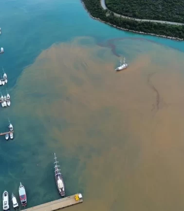 Antalya'yı sağanak vurdu!