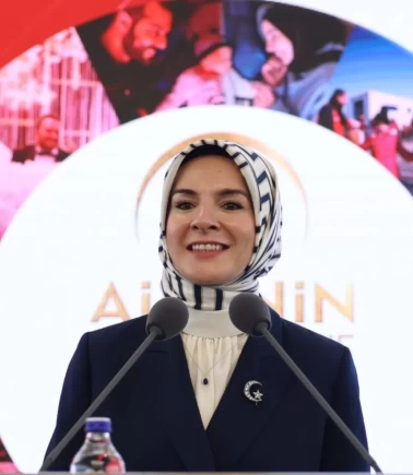 Aile ve Gençlik Fonu’ndan gençlere 935 milyon liralık destek