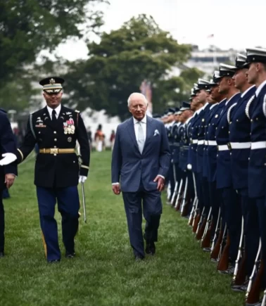 Trump, Kral Charles’ı kırmızı halıyla karşıladı: 'İngilizlerden daha yakın dostumuz yok!'