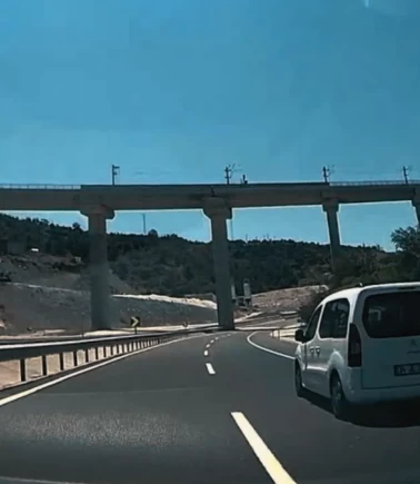 Ankara, İstanbul ve Aydın-Denizli istikametinde trafik alarmı! O yollar bakıma alındı