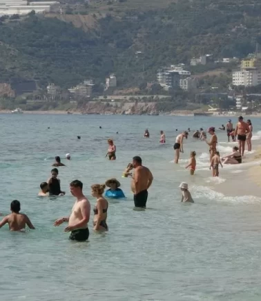 Hava sıcaklığı 24 dereceye yükseldi!