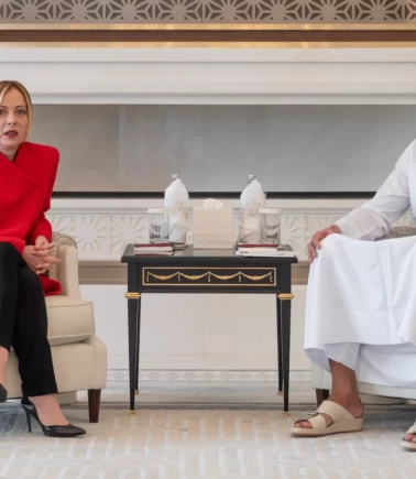 İtalya Başbakanı Meloni, Katar Emiri Al Sani ile enerji zirvesi!