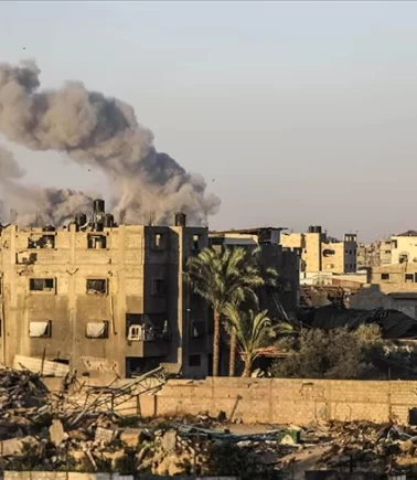 İsrail, Gazze Şeridi'ni hedef aldı: 6 Filistinli yaralandı