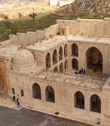 Yüzyıllar sonra yeniden eğitim yuvasına dönüştü