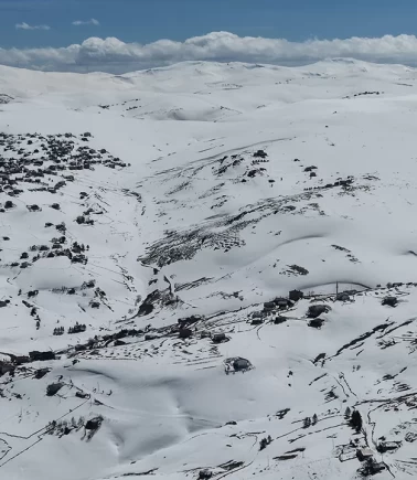 2 Bin 200 Rakımda kar manzarası